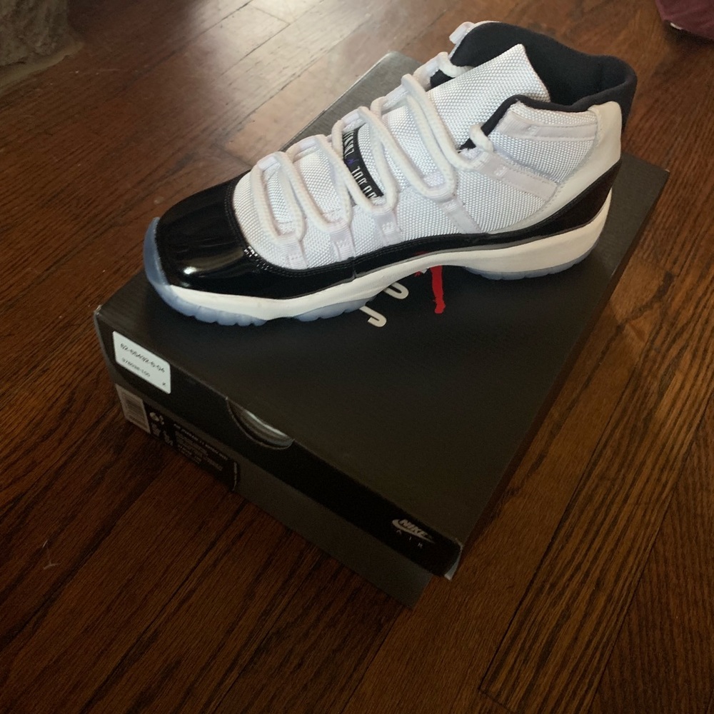 Concord 11 sneakers
